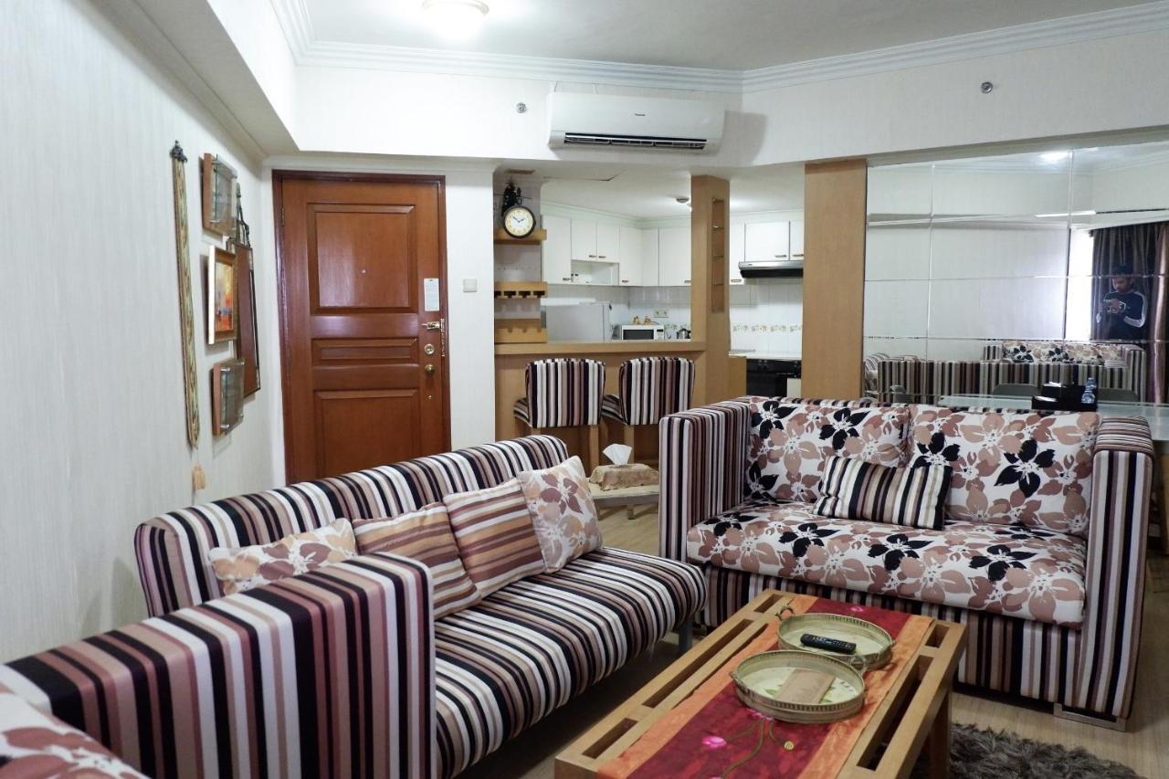 Classic And Strategic 3Br Apartment Sudirman Tower Condominium By Travelio Jakarta Exteriör bild
